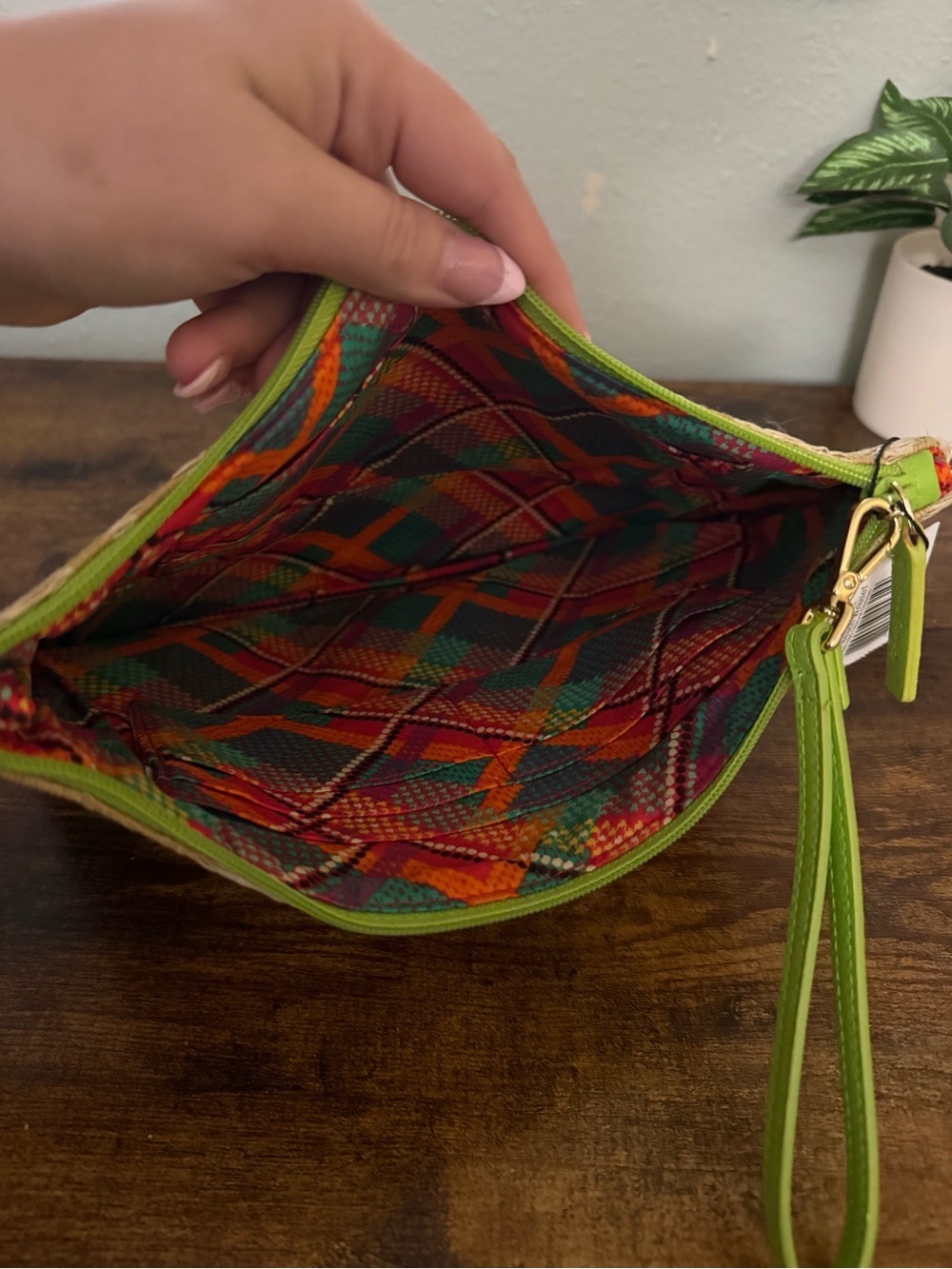 Vera Bradley Embroidered Floral Woven Wristlet Clutch - Picture 4 of 5